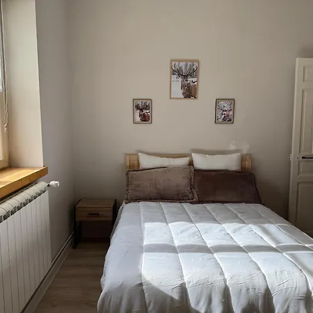 Maison De Village Hébergement de vacances *