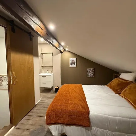 Maison De Village Hébergement de vacances *