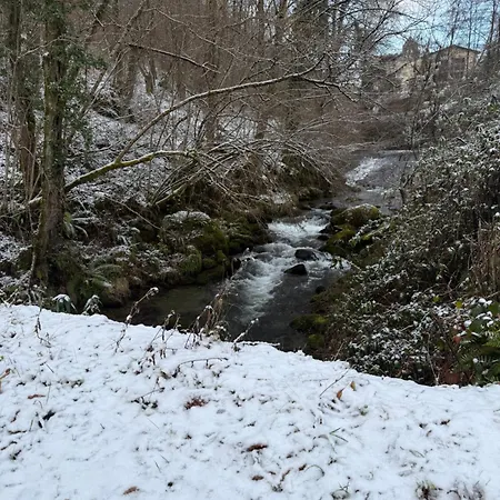 Сasa de vacaciones Maison De Village Montferrier